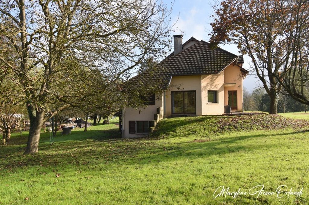 Achat maison à vendre 5 chambres 180 m² - Sainte-Hélène-du-Lac