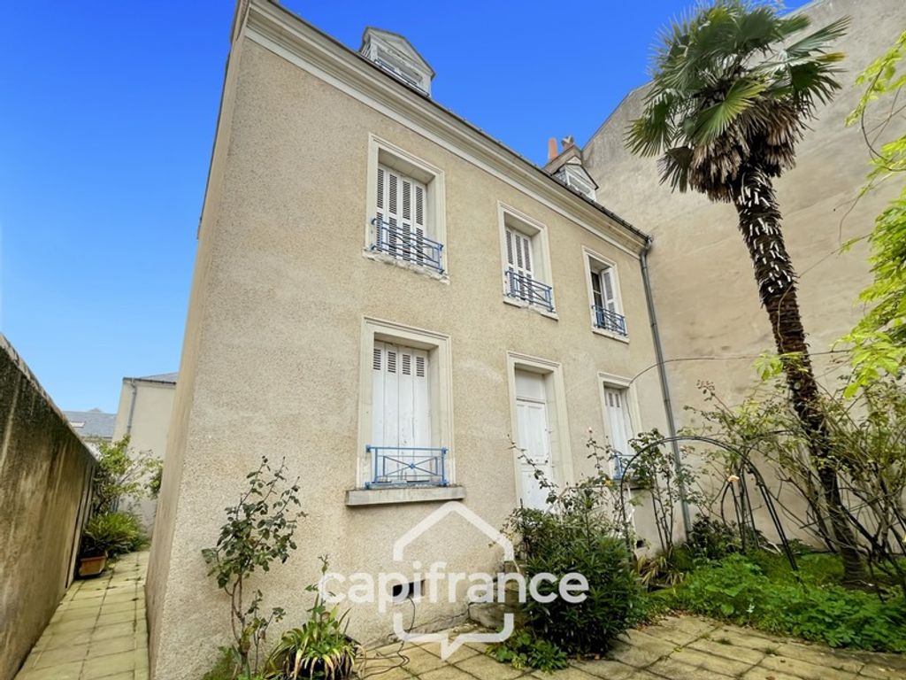 Achat maison à vendre 7 chambres 205 m² - Tours