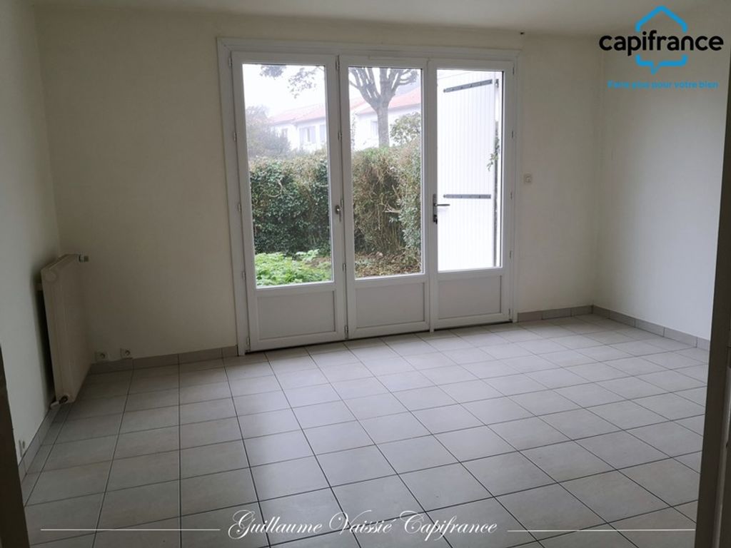 Achat maison à vendre 4 chambres 93 m² - Poitiers