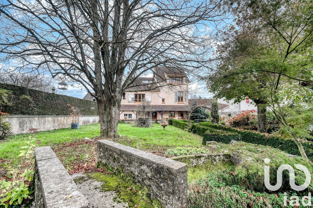 Achat maison 4 chambre(s) - Crécy-la-Chapelle