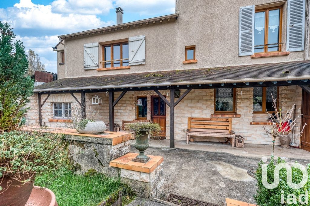 Achat maison à vendre 4 chambres 173 m² - Crécy-la-Chapelle