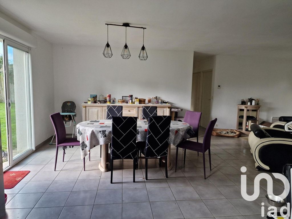 Achat maison à vendre 4 chambres 102 m² - Epiniac