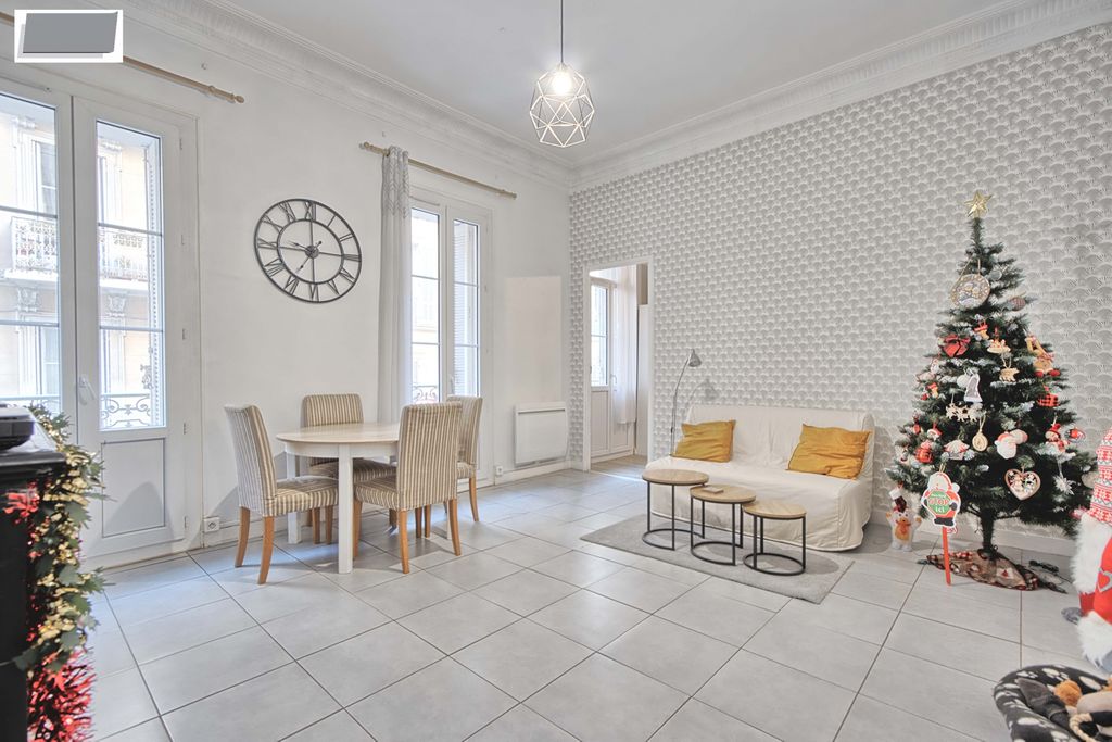 Achat appartement à vendre 4 pièces 81 m² - Toulon