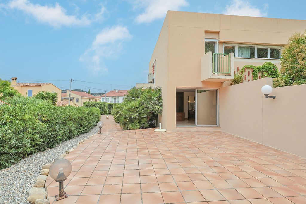 Achat duplex à vendre 4 pièces 80 m² - Hyères