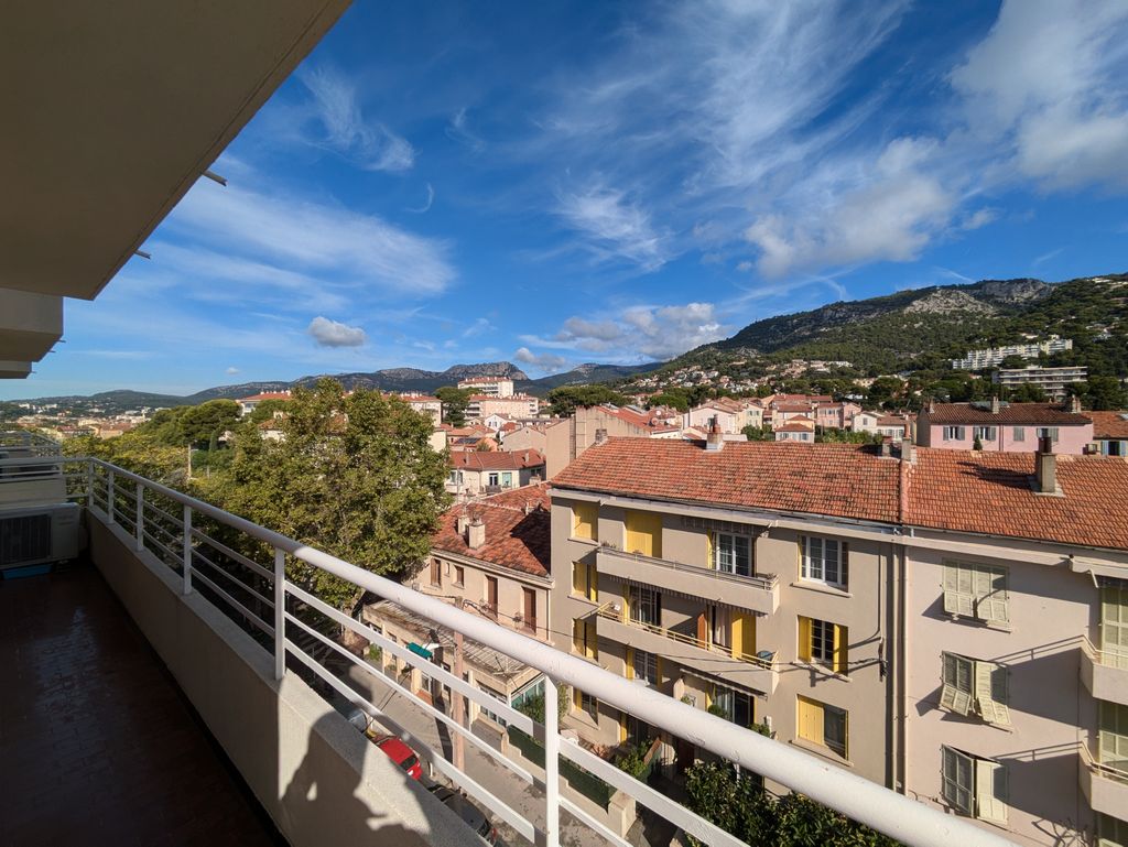 Achat appartement à vendre 3 pièces 51 m² - Toulon