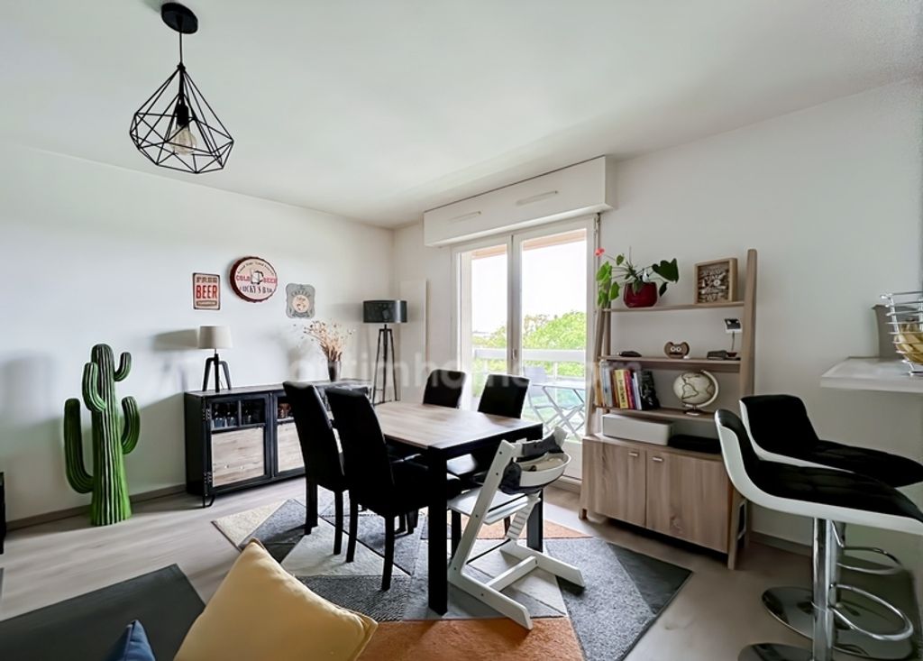 Achat appartement à vendre 4 pièces 64 m² - Rennes