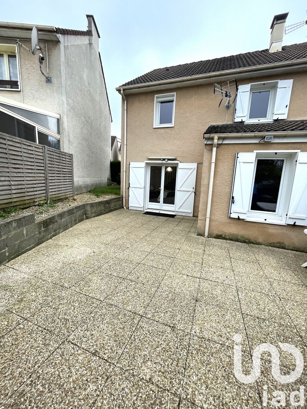 Achat maison à vendre 3 chambres 76 m² - Cergy