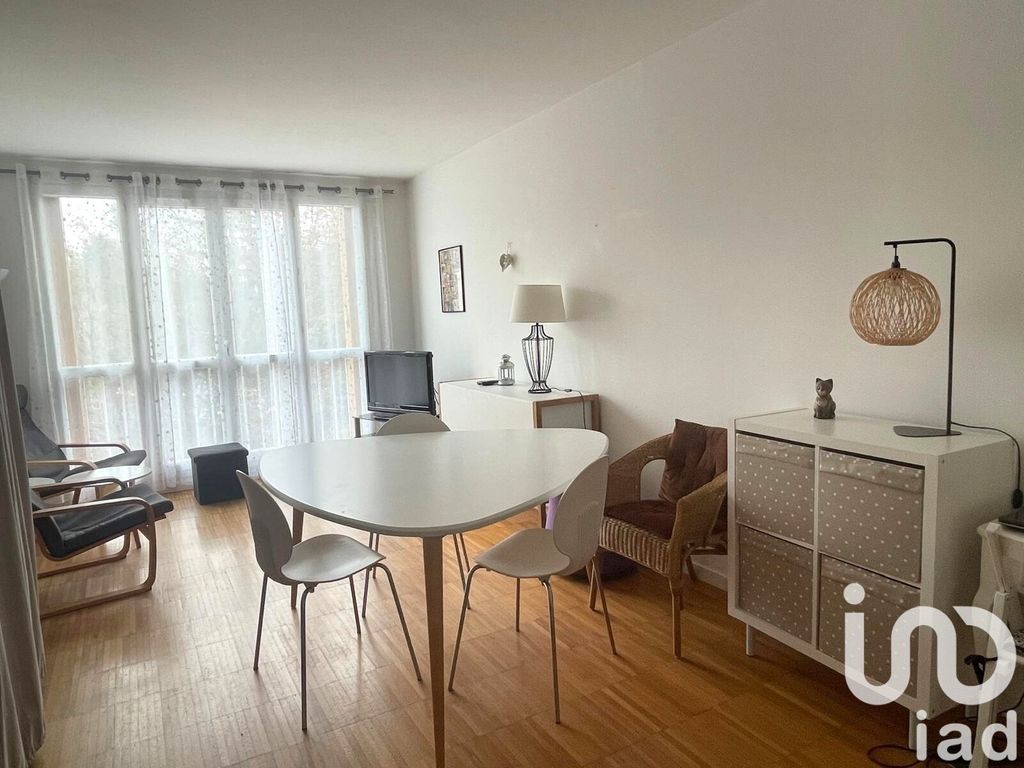 Achat appartement à vendre 3 pièces 63 m² - Chilly-Mazarin