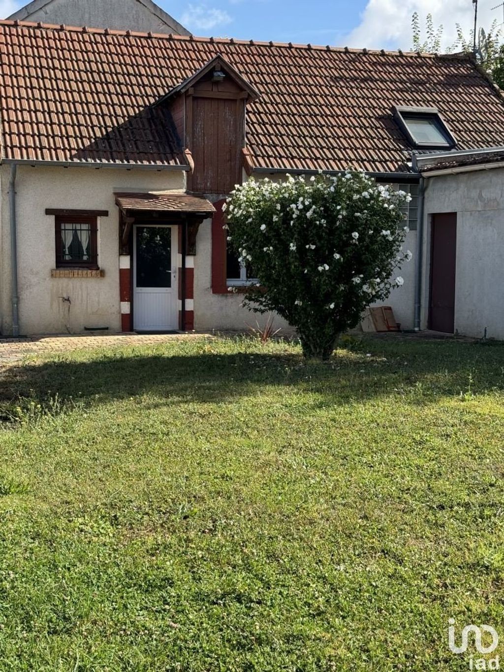 Achat maison à vendre 1 chambre 36 m² - Saint-Germain-du-Puy