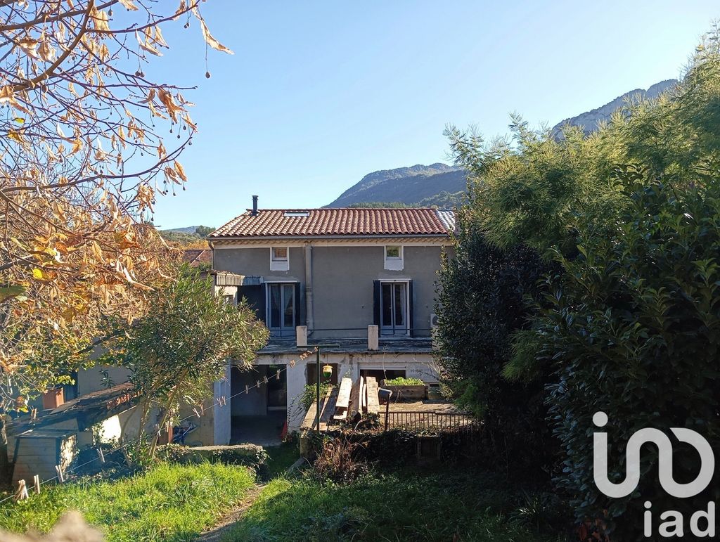 Achat maison à vendre 4 chambres 143 m² - Buis-les-Baronnies