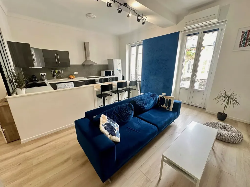 Achat appartement à vendre 3 pièces 53 m² - Nice