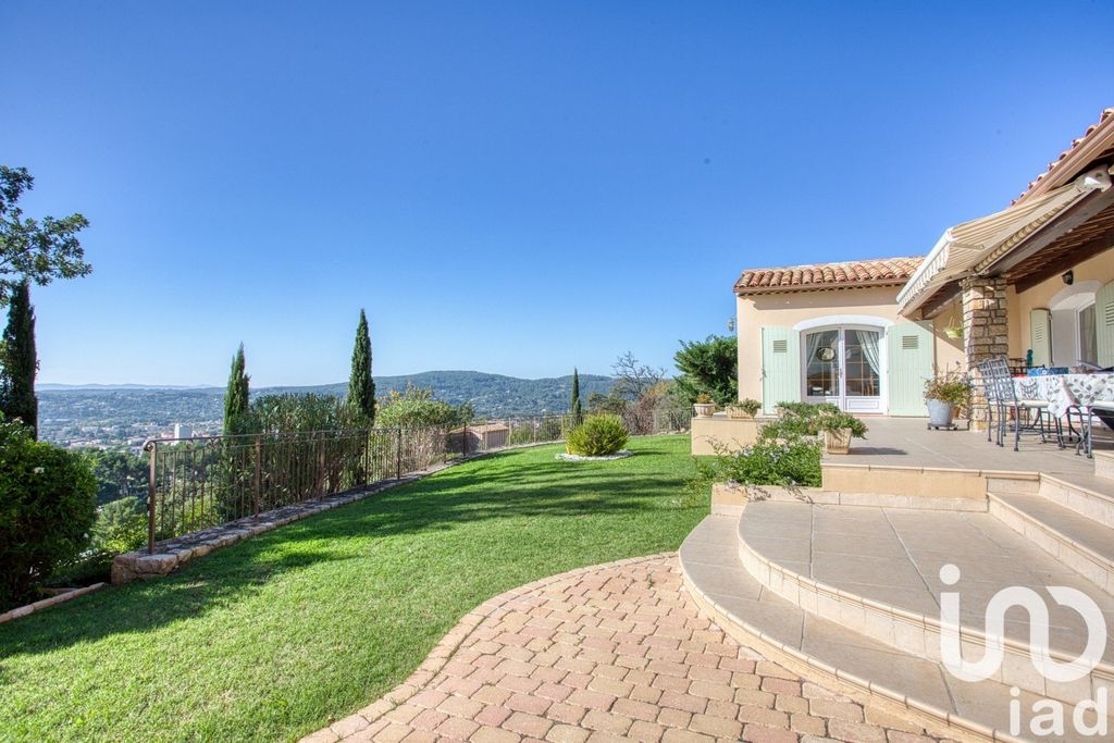 Achat maison à vendre 3 chambres 143 m² - Draguignan