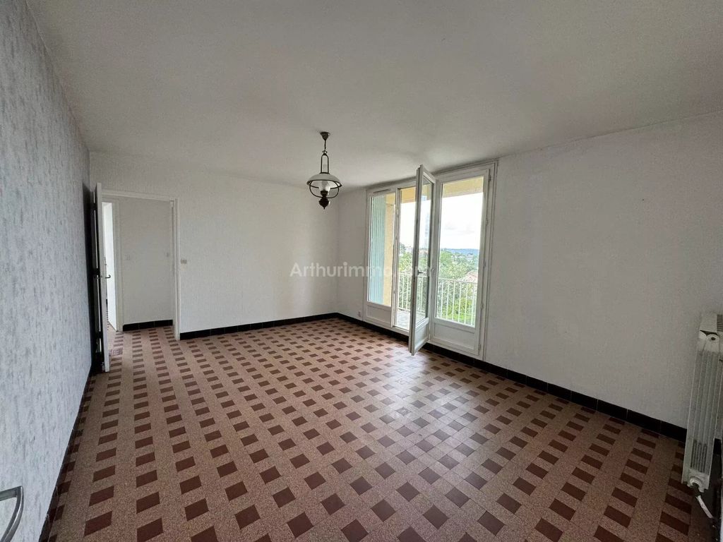 Achat appartement à vendre 4 pièces 74 m² - Manosque