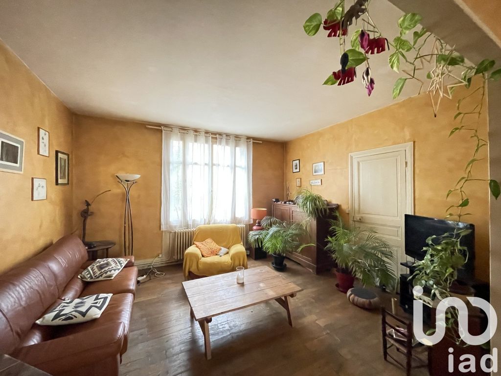 Achat maison à vendre 4 chambres 116 m² - Saint-Memmie