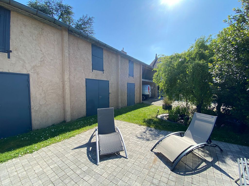 Achat maison à vendre 5 chambres 196 m² - Fleury-les-Aubrais