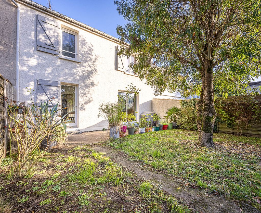 Achat maison à vendre 3 chambres 90 m² - La Rochelle