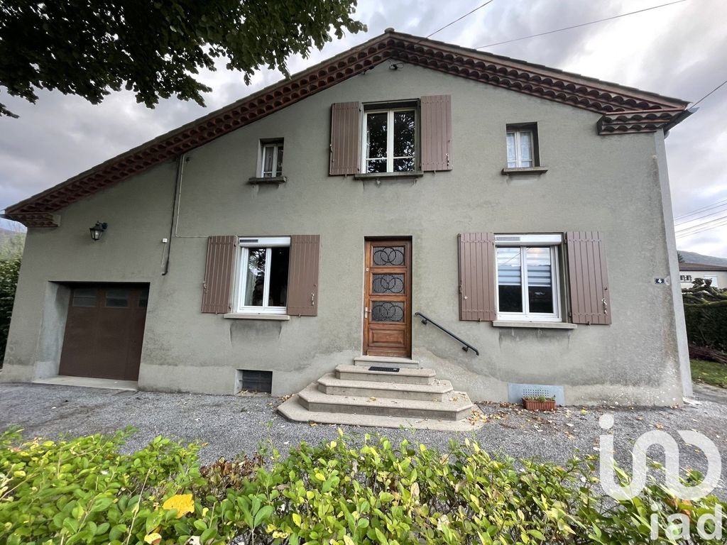 Achat maison à vendre 3 chambres 125 m² - Saint-Amans-Soult