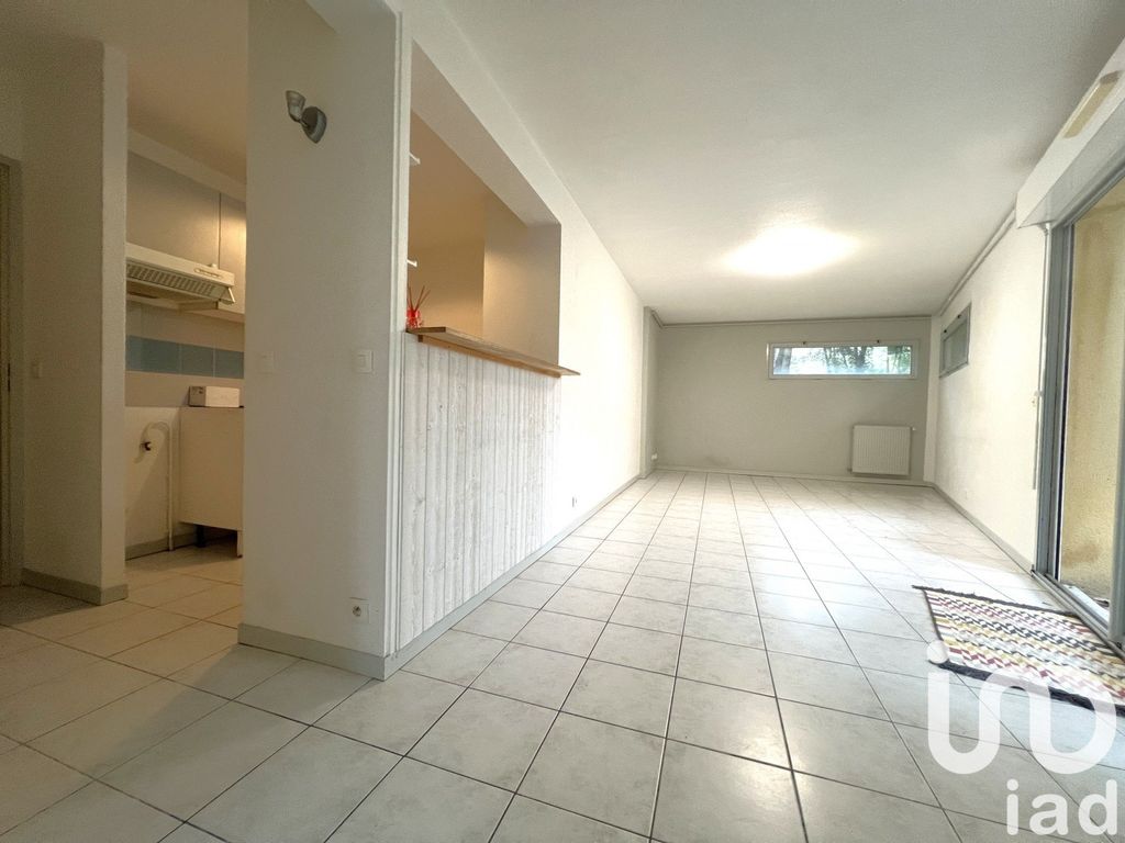 Achat appartement à vendre 3 pièces 65 m² - Bordeaux