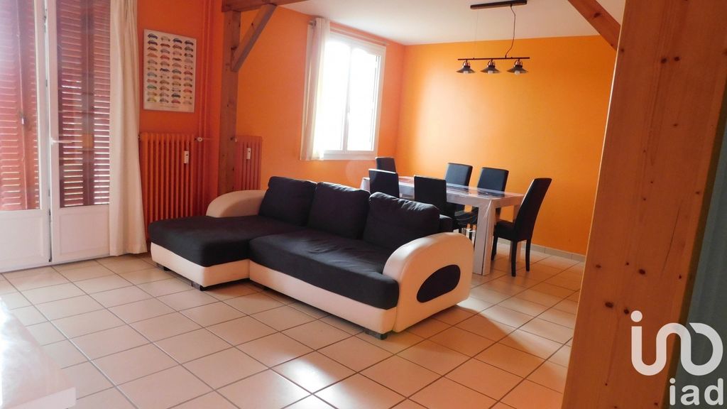 Achat appartement à vendre 4 pièces 83 m² - Montluçon