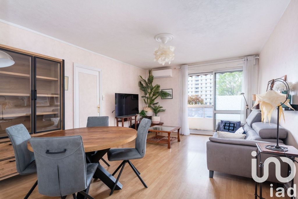 Achat appartement à vendre 4 pièces 107 m² - Villeurbanne