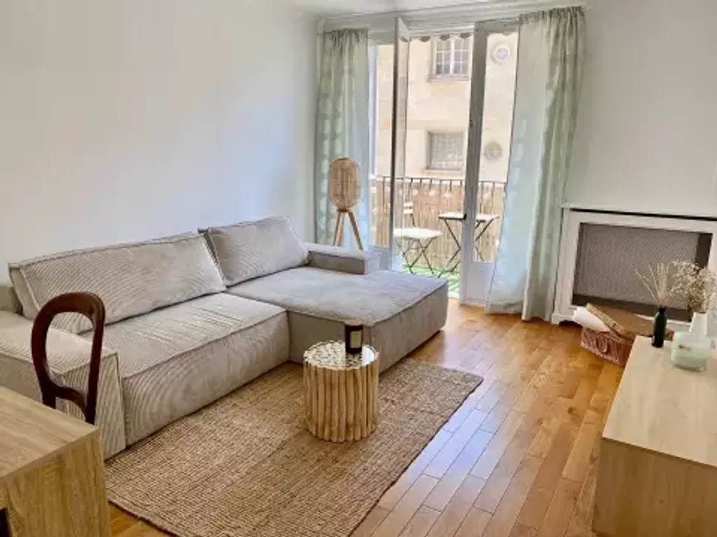 Achat appartement à vendre 2 pièces 45 m² - Versailles