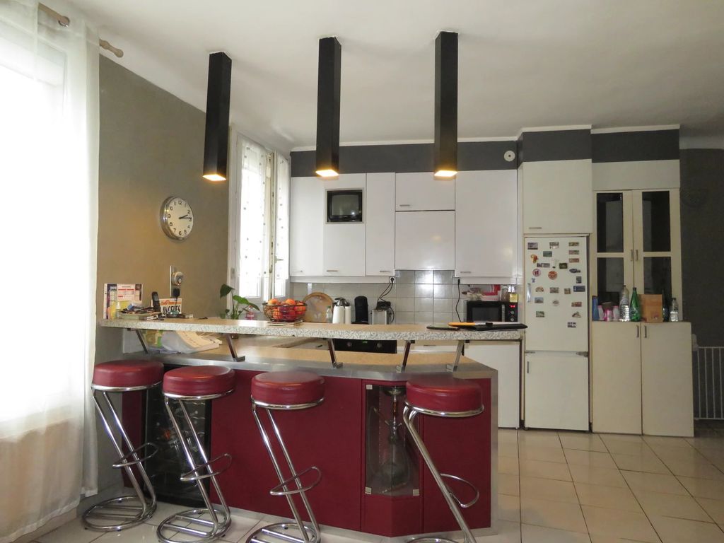 Achat appartement à vendre 3 pièces 73 m² - Nanterre