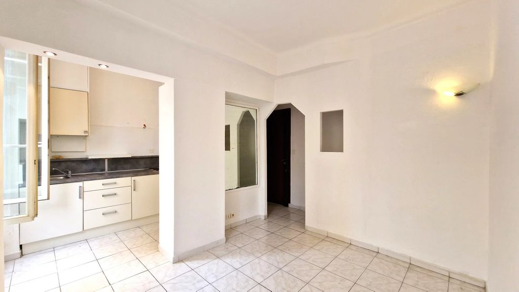 Achat appartement à vendre 3 pièces 42 m² - Nice