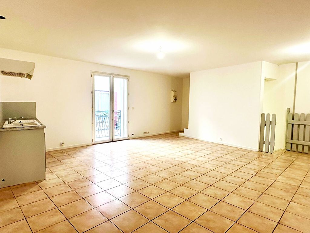 Achat appartement à vendre 2 pièces 60 m² - Mèze