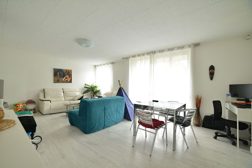 Achat appartement à vendre 3 pièces 67 m² - Rosny-sous-Bois