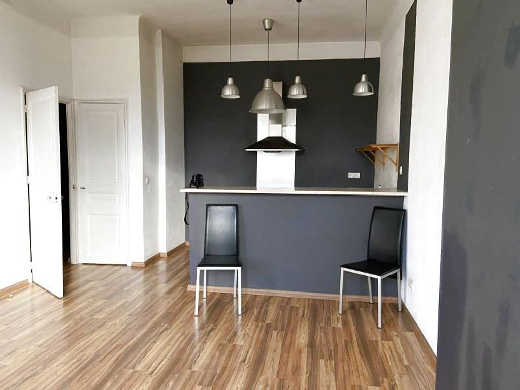 Achat appartement à vendre 2 pièces 50 m² - Marseille 8ème arrondissement