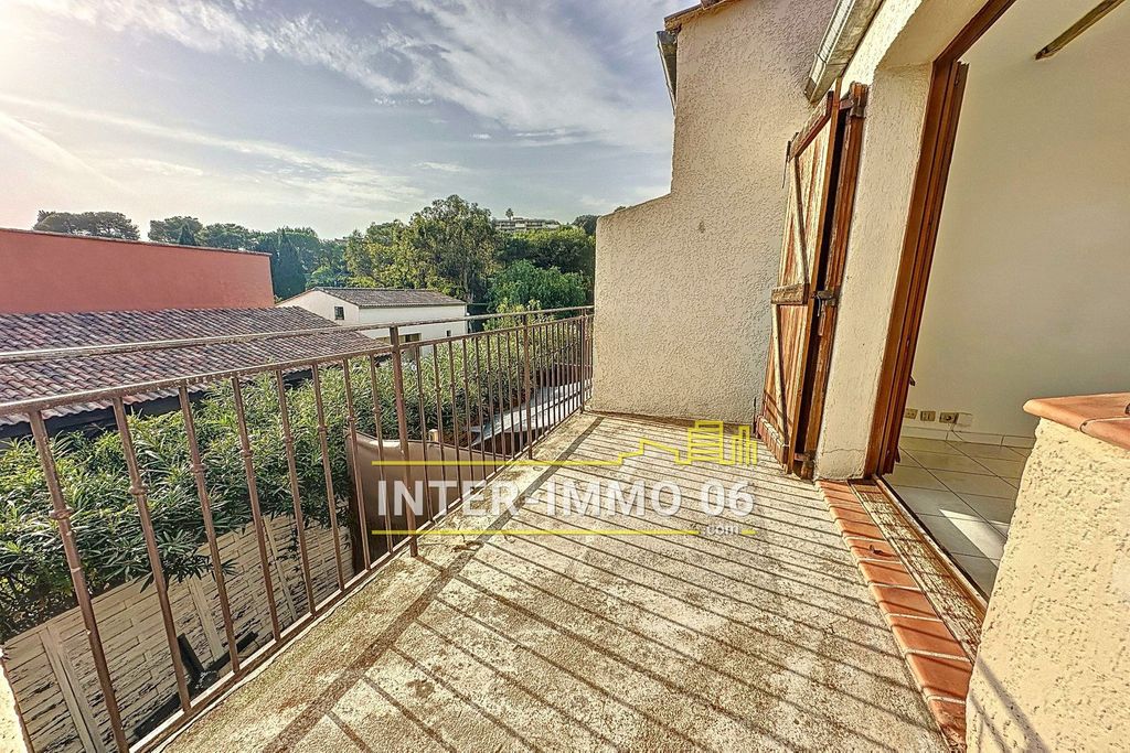 Achat studio à vendre 27 m² - Villeneuve-Loubet