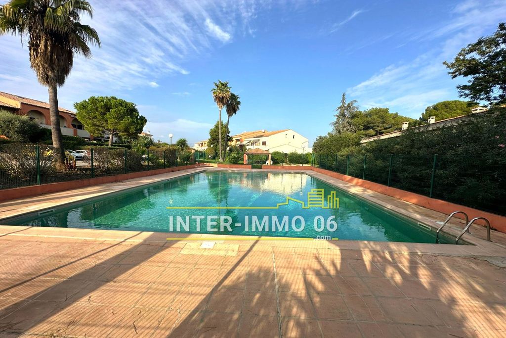 Achat appartement 1 pièce(s) Villeneuve-Loubet