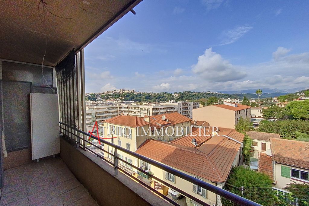 Achat appartement à vendre 2 pièces 46 m² - Cagnes-sur-Mer