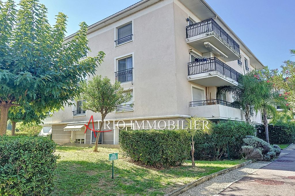 Achat appartement 3 pièce(s) Cagnes-sur-Mer