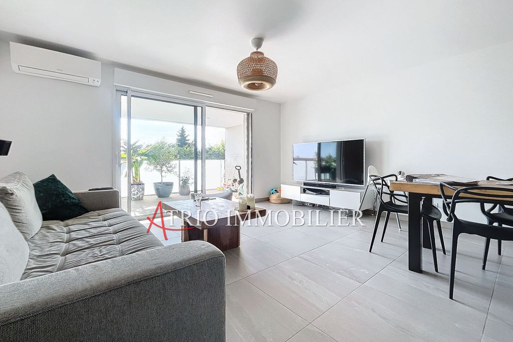 Achat appartement à vendre 3 pièces 68 m² - Saint-Laurent-du-Var