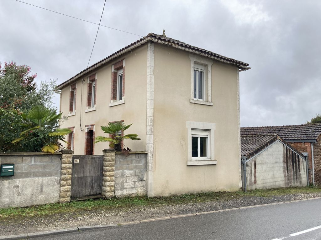 Achat maison à vendre 2 chambres 83 m² - Nieuil