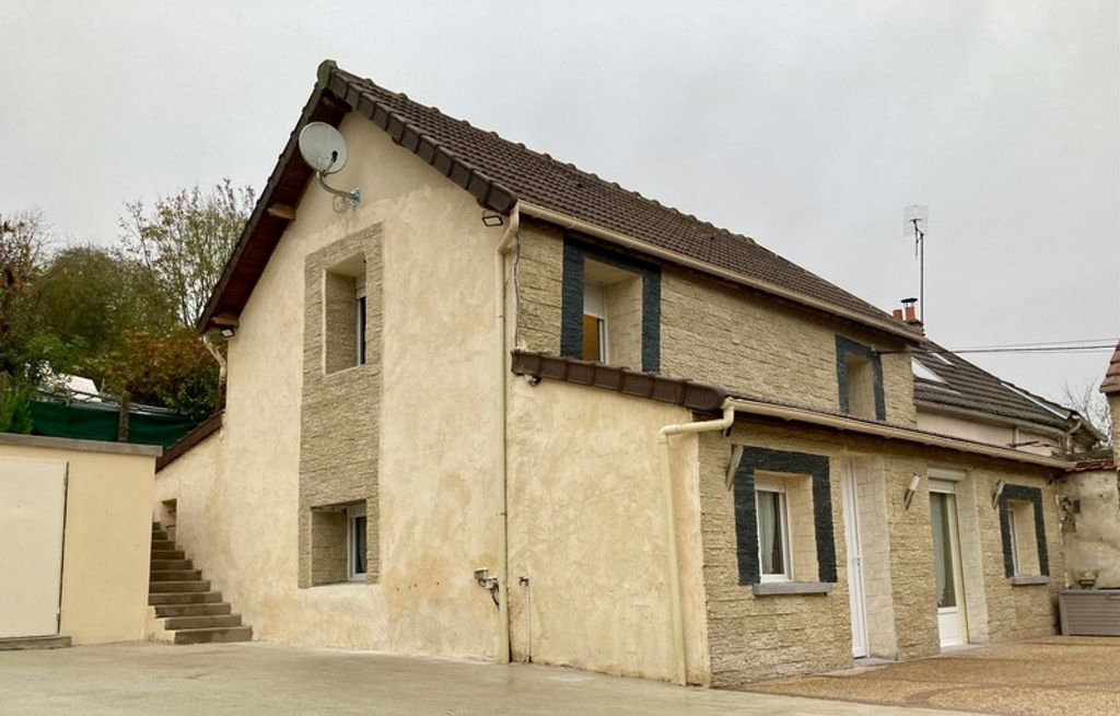 Achat maison à vendre 3 chambres 156 m² - Nanteuil-lès-Meaux