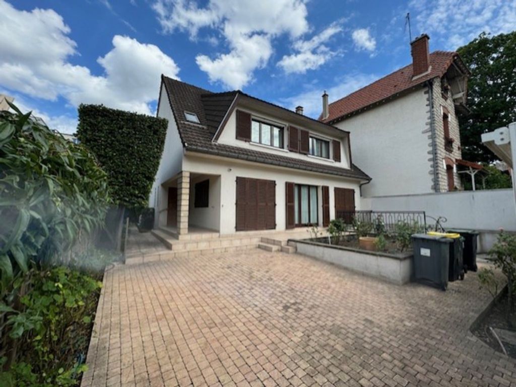 Achat maison à vendre 5 chambres 269 m² - Soisy-sous-Montmorency