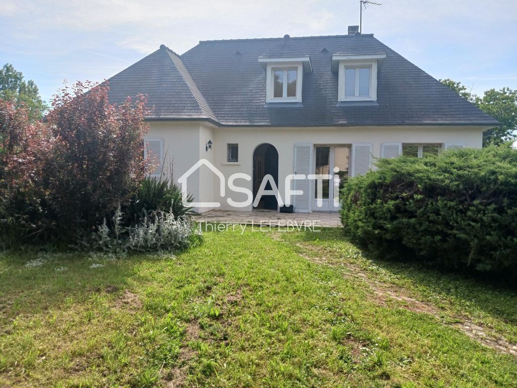 Achat maison à vendre 8 chambres 197 m² - Jaunay-Marigny