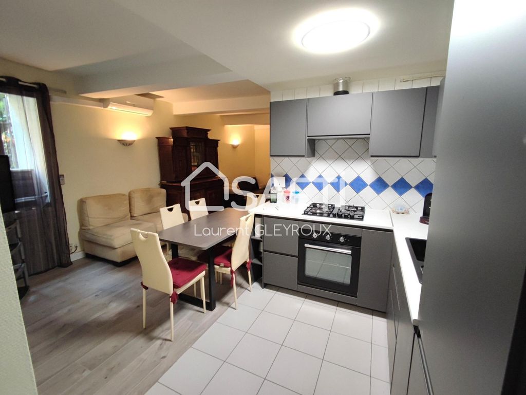 Achat appartement à vendre 4 pièces 73 m² - Nice