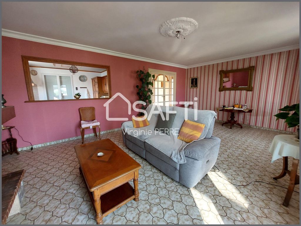 Achat maison à vendre 2 chambres 90 m² - Saint-Sulpice-de-Royan