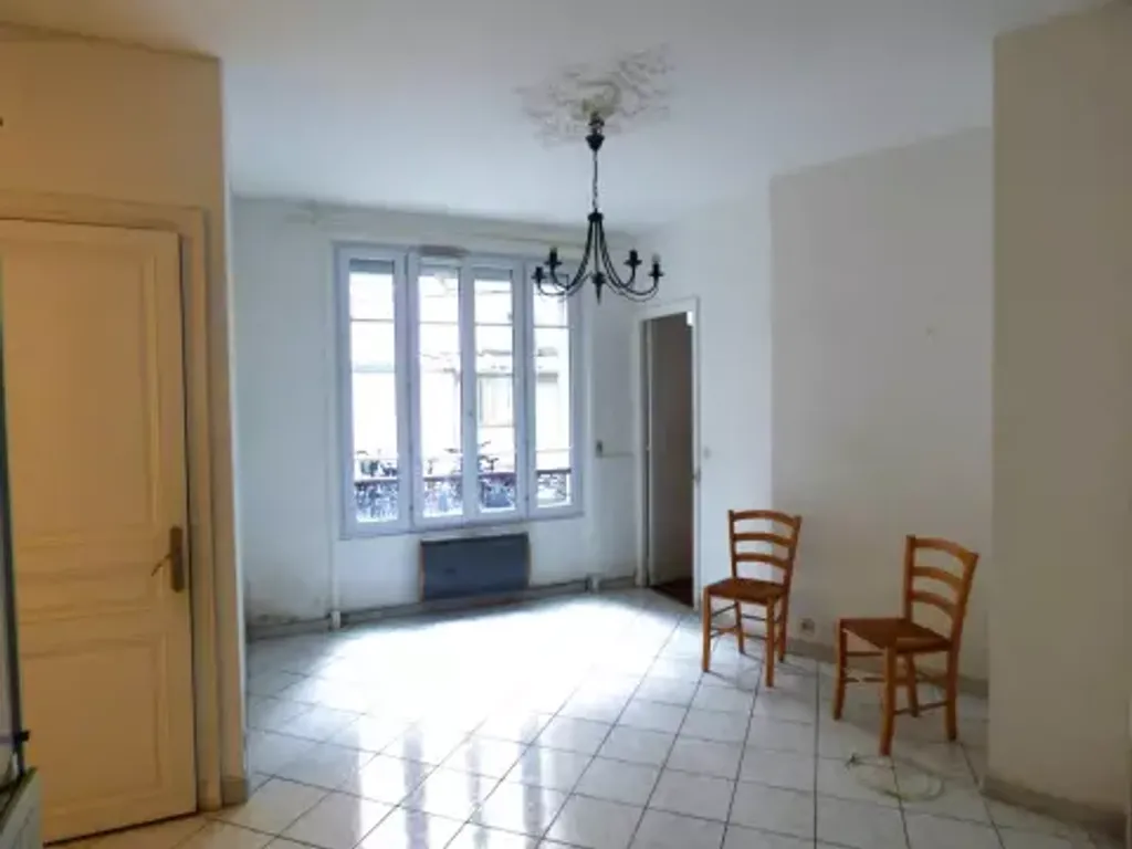 Achat appartement à vendre 2 pièces 50 m² - Paris 12ème arrondissement