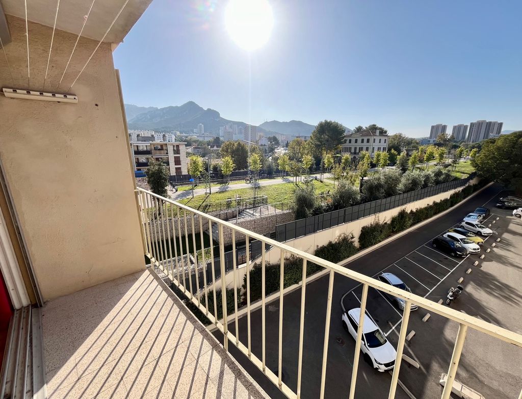 Achat appartement à vendre 3 pièces 50 m² - Marseille 10ème arrondissement