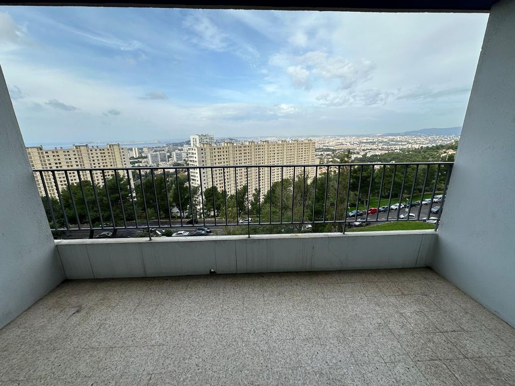 Achat appartement à vendre 3 pièces 66 m² - Marseille 9ème arrondissement