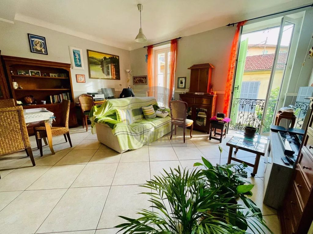 Achat appartement à vendre 3 pièces 64 m² - Menton