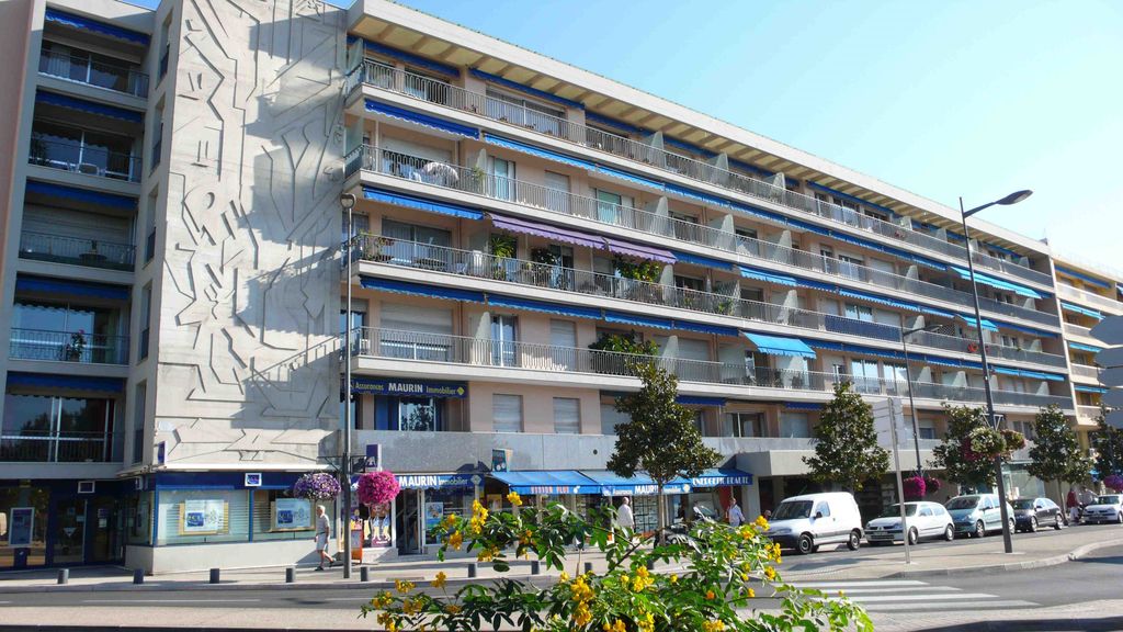 Achat appartement à vendre 2 pièces 49 m² - Vence