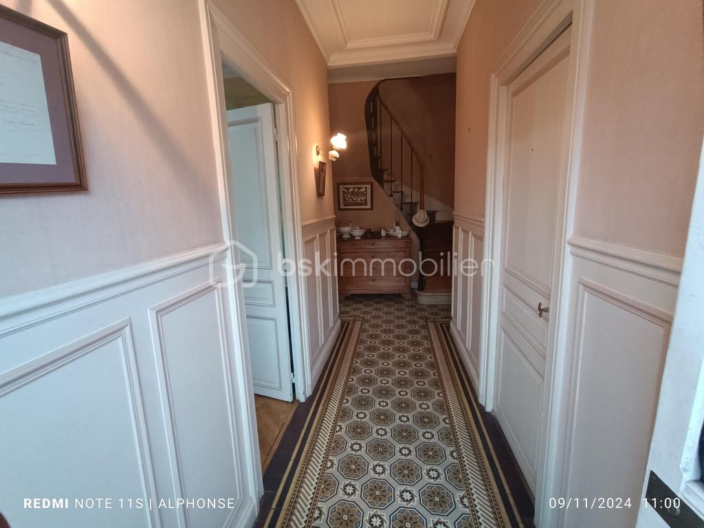 Achat maison à vendre 6 chambres 140 m² - Beauvais