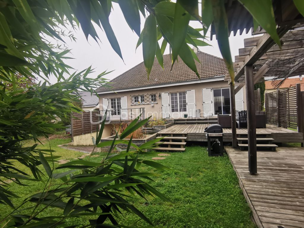 Achat maison à vendre 4 chambres 119 m² - Châtellerault