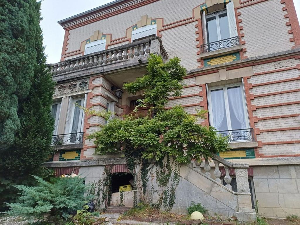 Achat maison à vendre 5 chambres 182 m² - Verberie