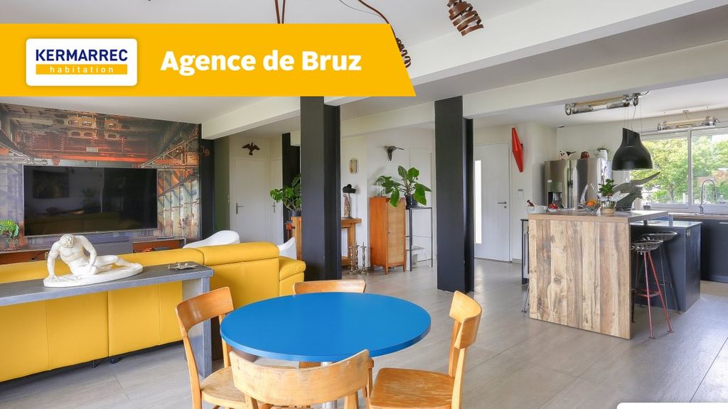 Achat maison à vendre 5 chambres 127 m² - Saint-Jacques-de-la-Lande